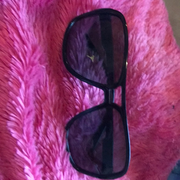 N.Y.S. Shades - Picture 1 of 1